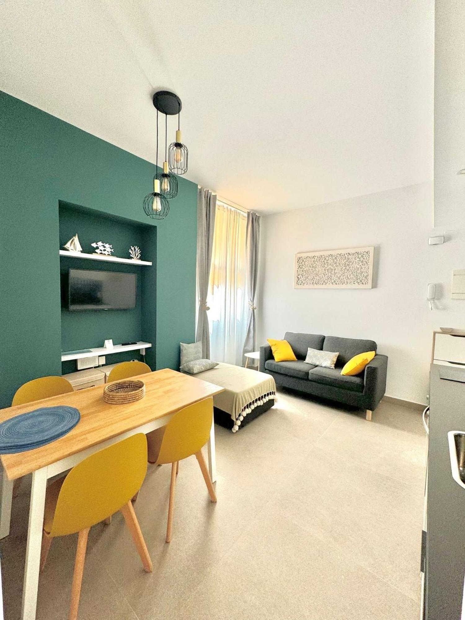 מאלגה Suite Homes Alice Valentin מראה חיצוני תמונה