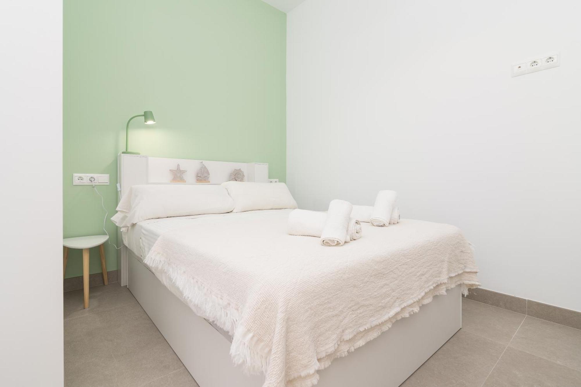 מאלגה Suite Homes Alice Valentin מראה חיצוני תמונה