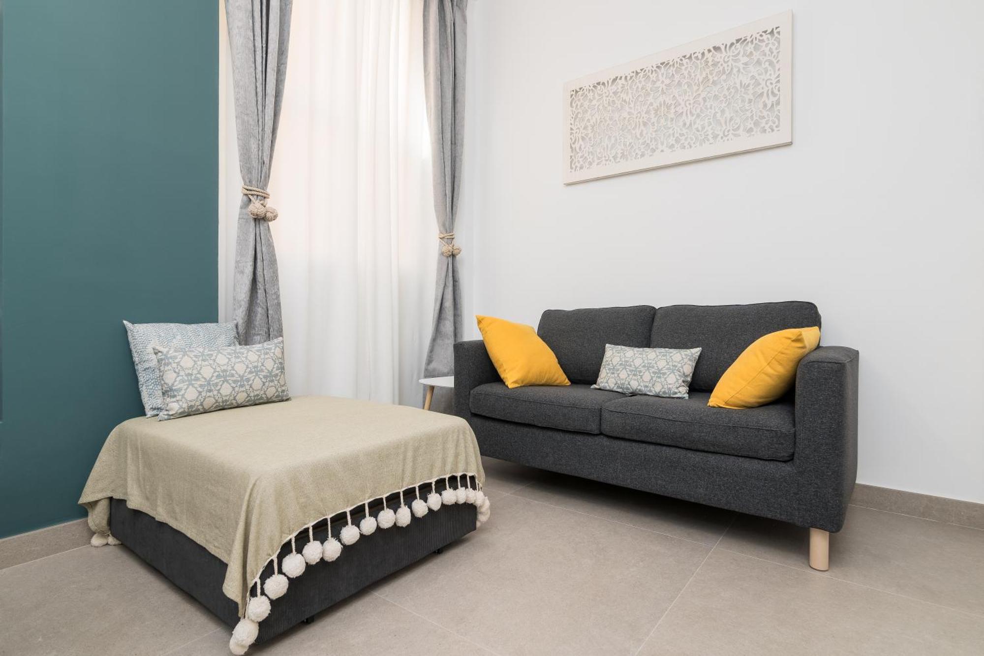 מאלגה Suite Homes Alice Valentin מראה חיצוני תמונה